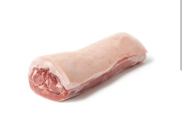Lomo de cerdo con piel y hueso de 9lbs's foto | EnviosCuba |  BizneCubano